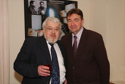 Академик Павел Флоренский (слева) и автор